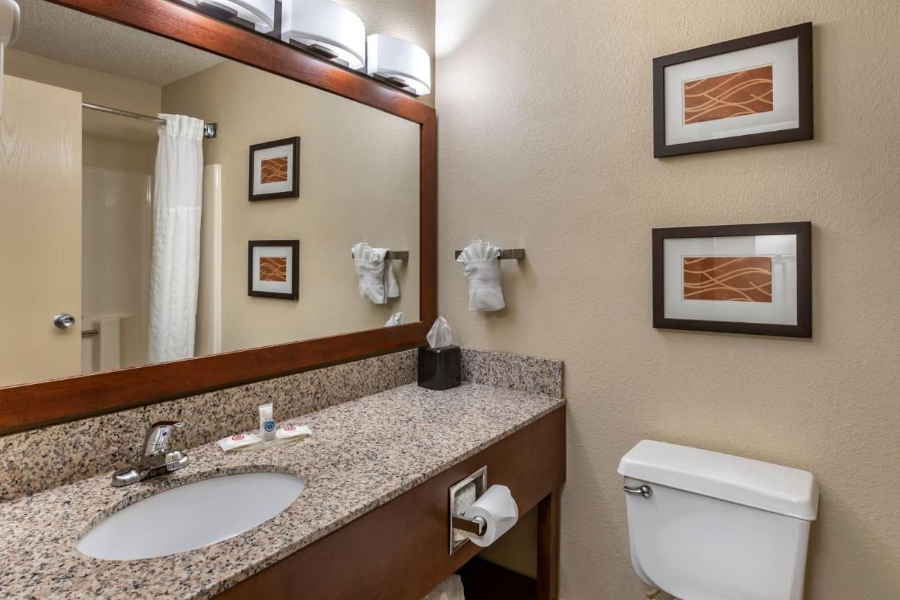 Comfort Inn Moline - Quad Cities Εξωτερικό φωτογραφία