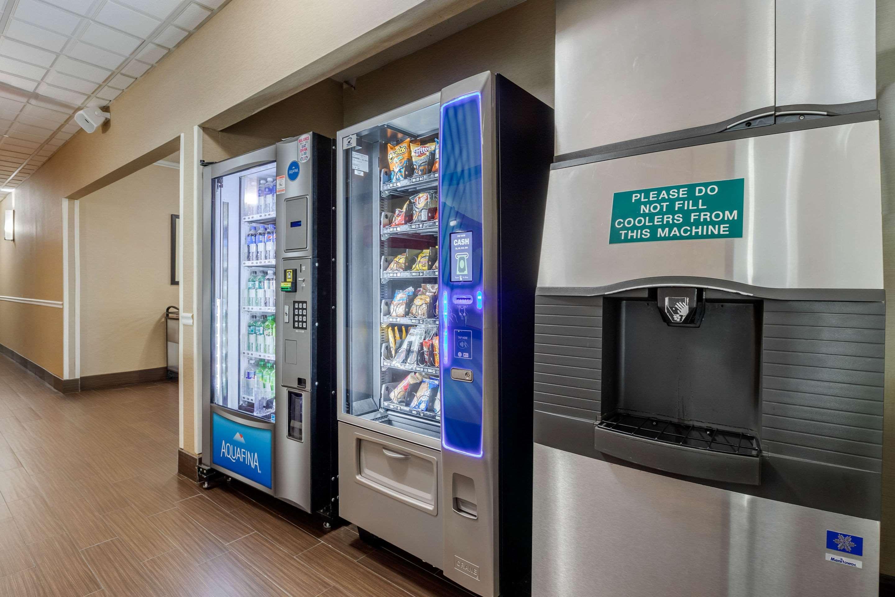 Comfort Inn Moline - Quad Cities Εξωτερικό φωτογραφία